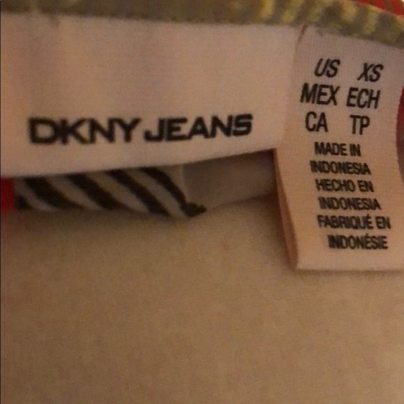 Sleeveless blouse DKNY jeans - Picture 3 of 3